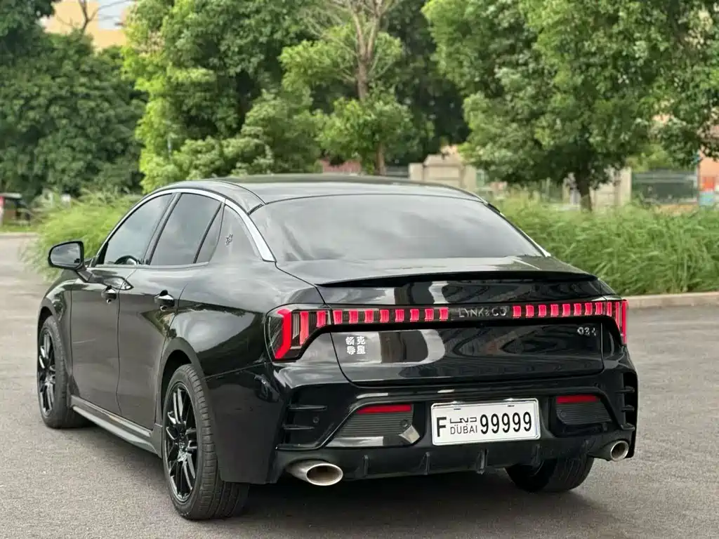 Lynk & Co 03 — миниатюра 9