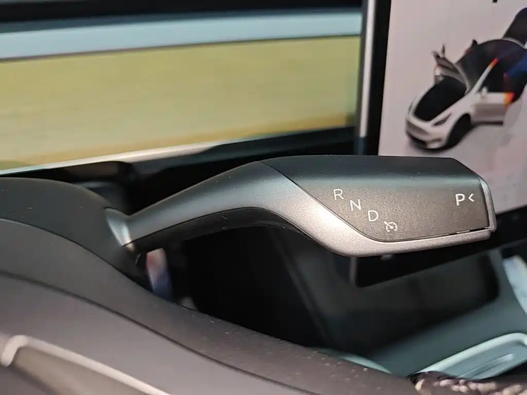 Tesla Model Y — фотографии объявления, Фото 14
