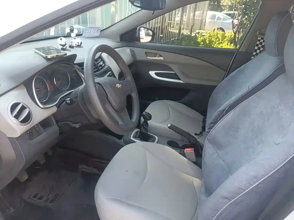 Chevrolet Sail — миниатюра 20