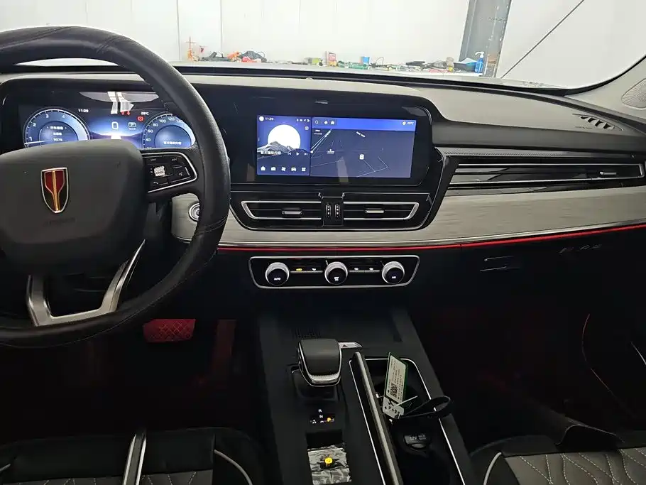 Hongqi Hongqi HS5 — миниатюра 13