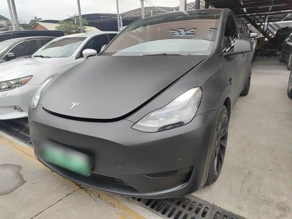 Tesla Model Y 2022