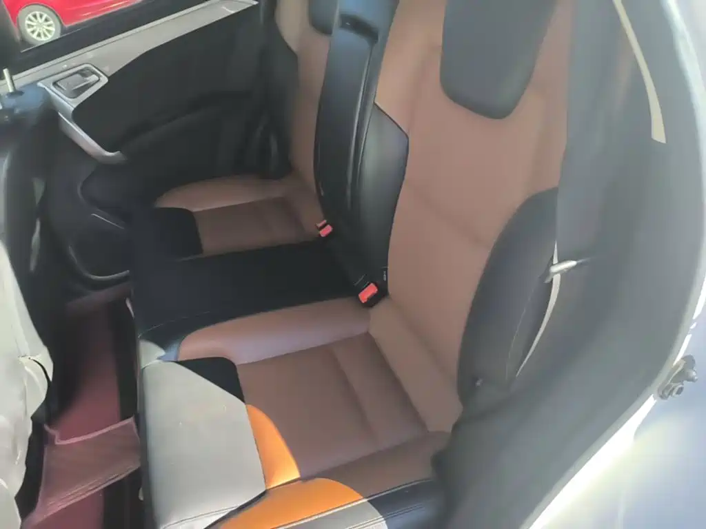 Geely Vision X6 — миниатюра 19