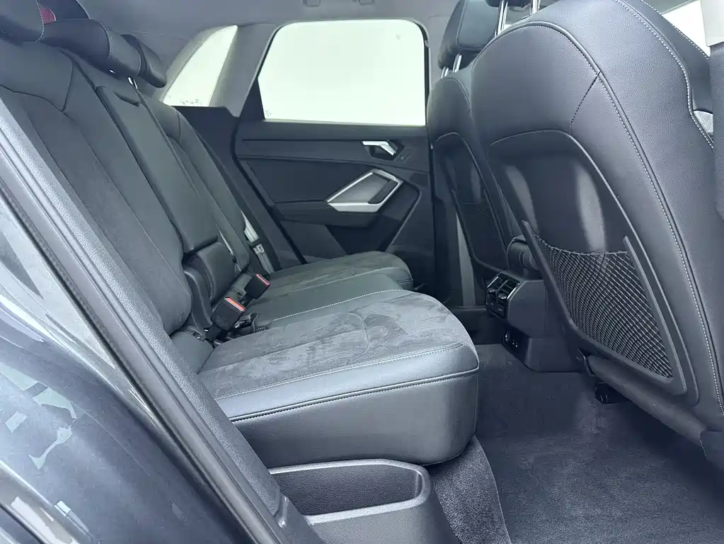 Audi Q3 2022 35 TFSI Fashion