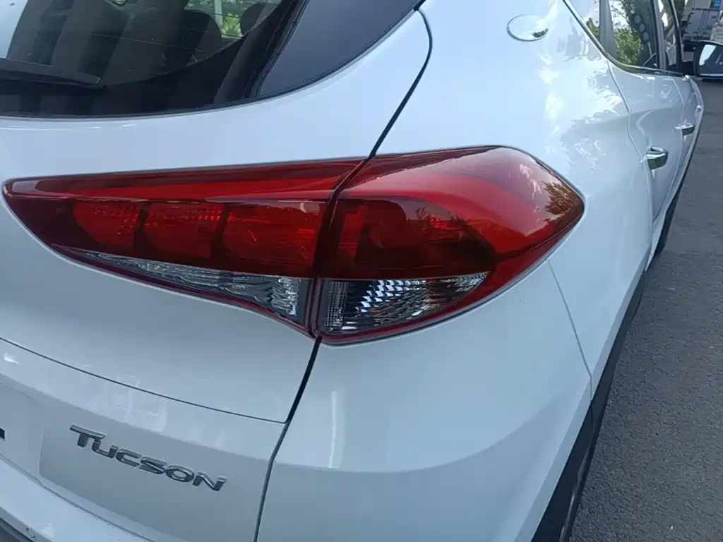 Hyundai Tucson — миниатюра 8