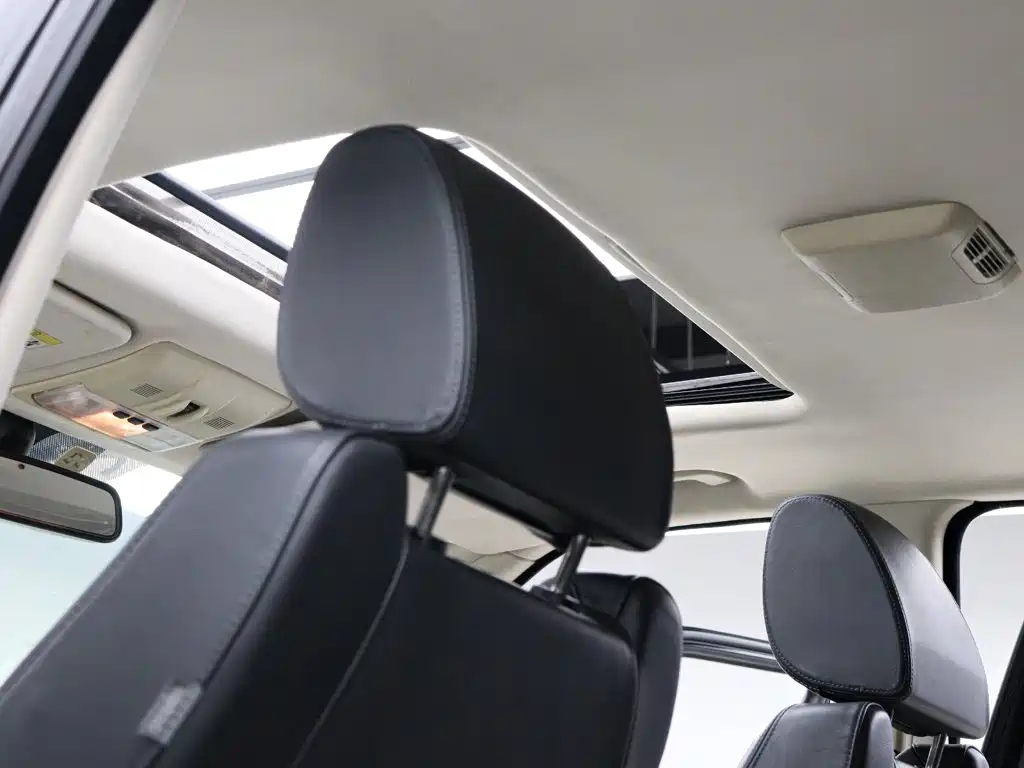 Land Rover Sport — миниатюра 8