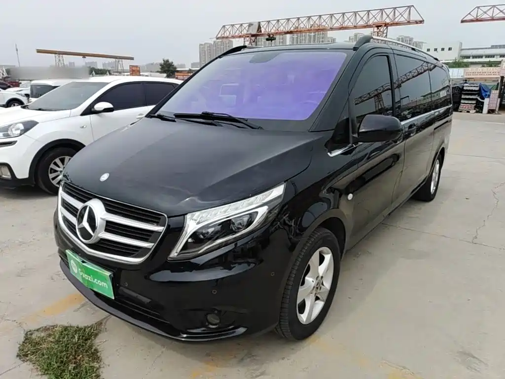 Mercedes-Benz Vito — миниатюра 2