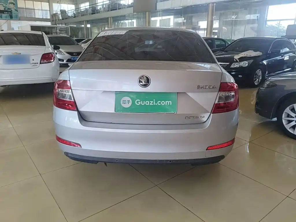 Skoda Octavia — миниатюра 6
