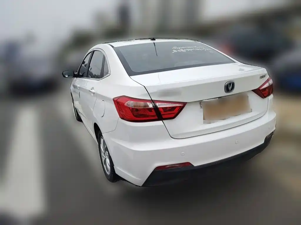 Changan V7 — миниатюра 6