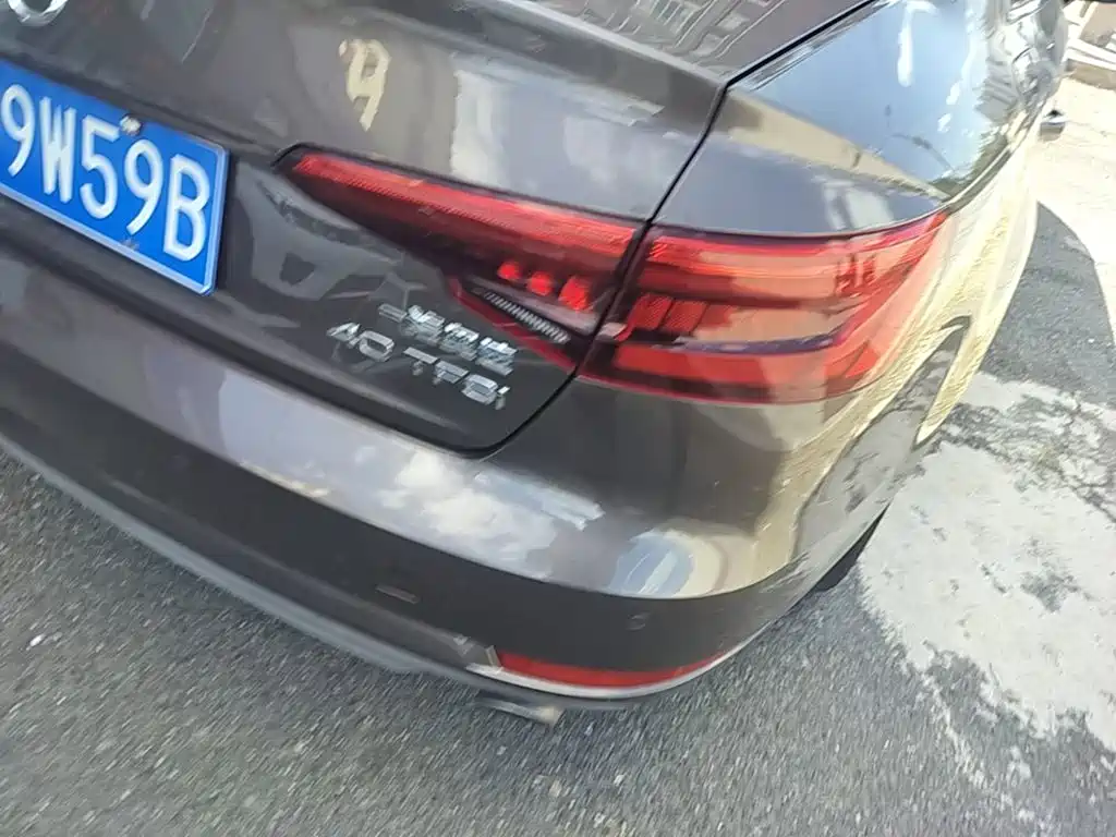 Audi A4L — миниатюра 8