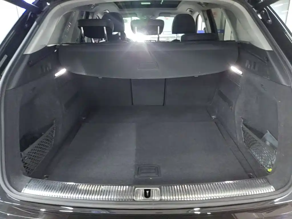 Audi Q5L — миниатюра 19