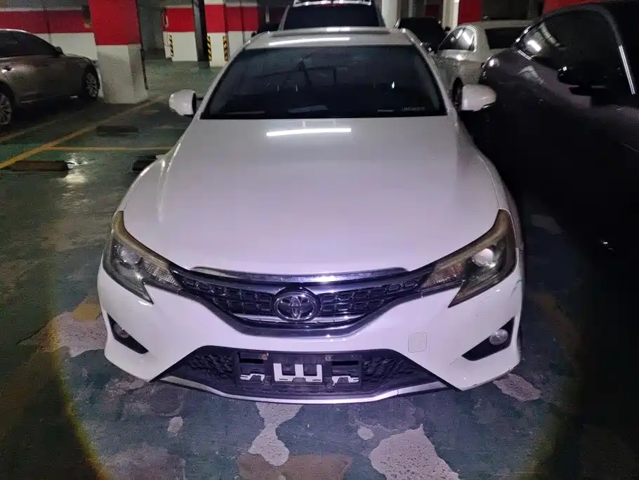 Toyota Reiz — миниатюра 2