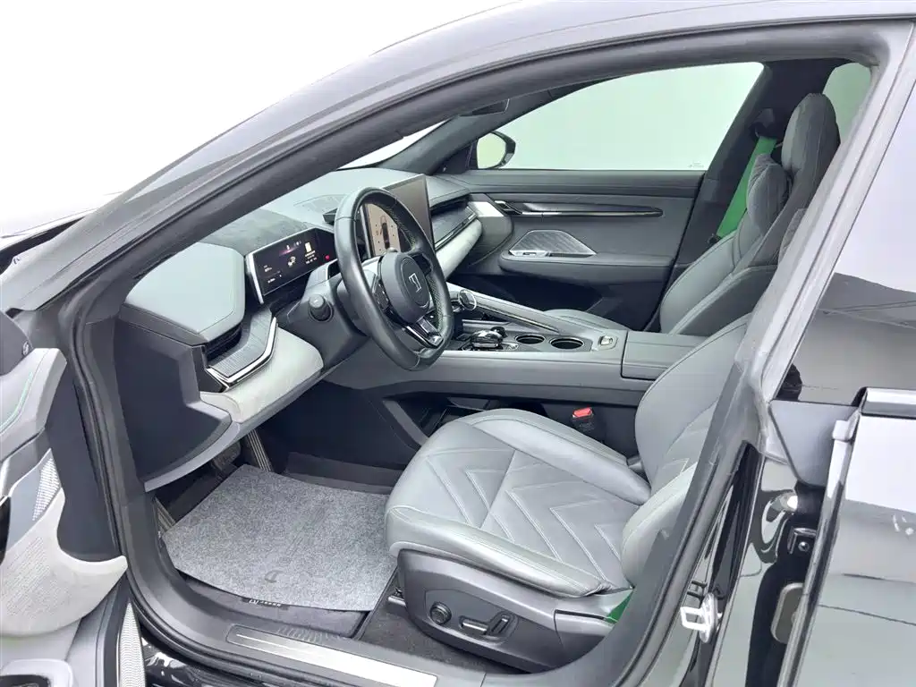 ZEEKR EXTREME KRYPTON 001