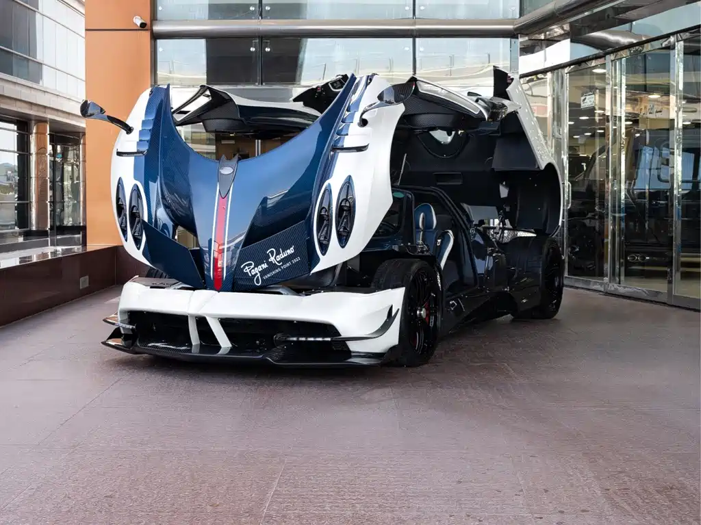 Pagani Huayra — миниатюра 3