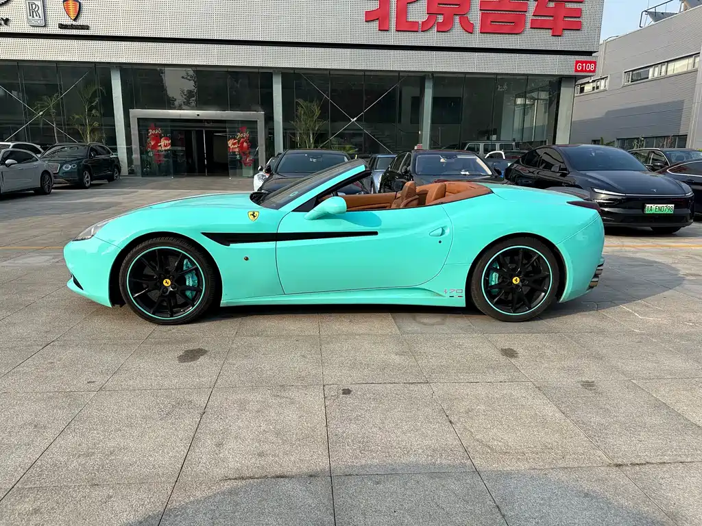Ferrari California T — миниатюра 3