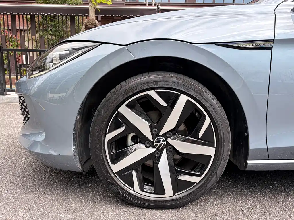 Volkswagen Lamando — миниатюра 5