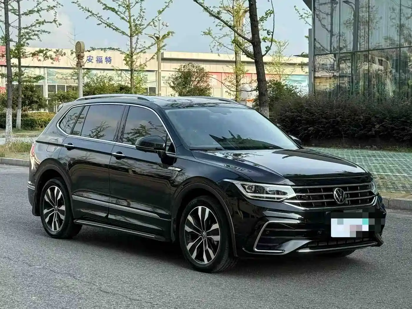 途观L 2024款 330TSI 自动两驱R-Line越享版 2024