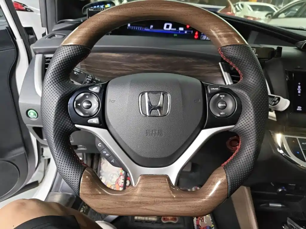Honda Jade — миниатюра 11