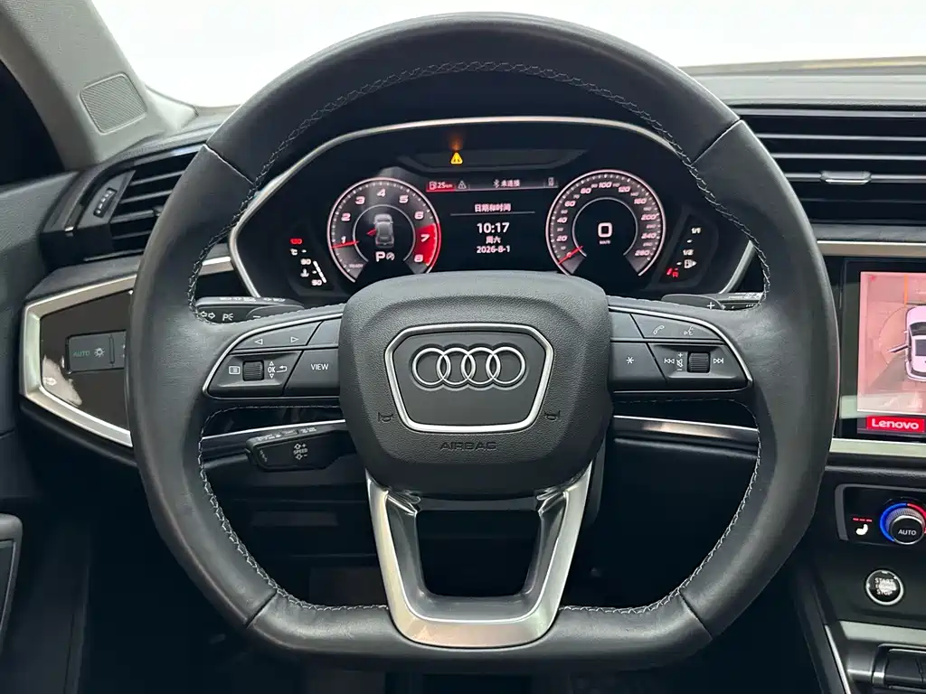 Audi Q3 — миниатюра 11