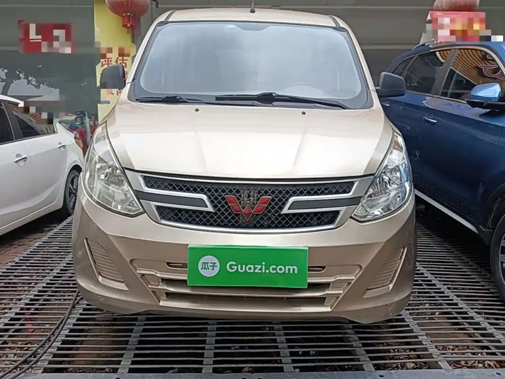 Wuling Rongguang V — миниатюра 3