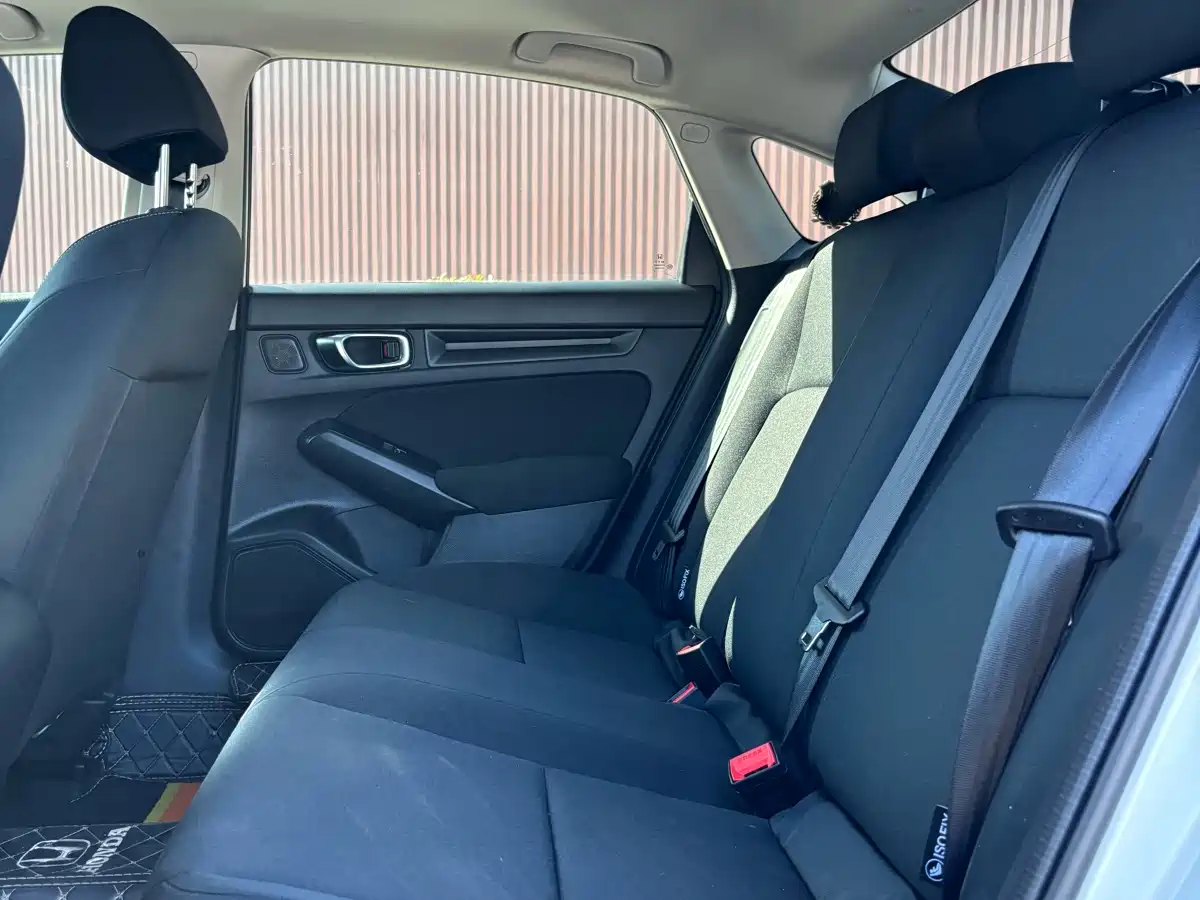 Honda Civic id 4654529 из Китая 7