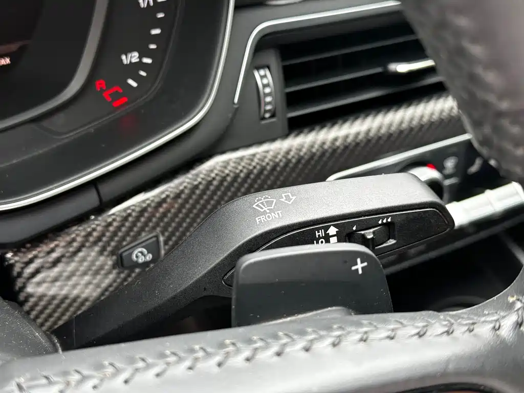 Audi A4L — миниатюра 10