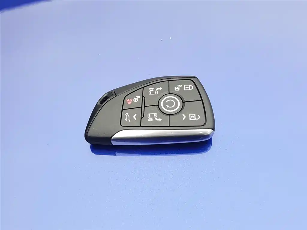 BUICK GL8 NEW ENERGY