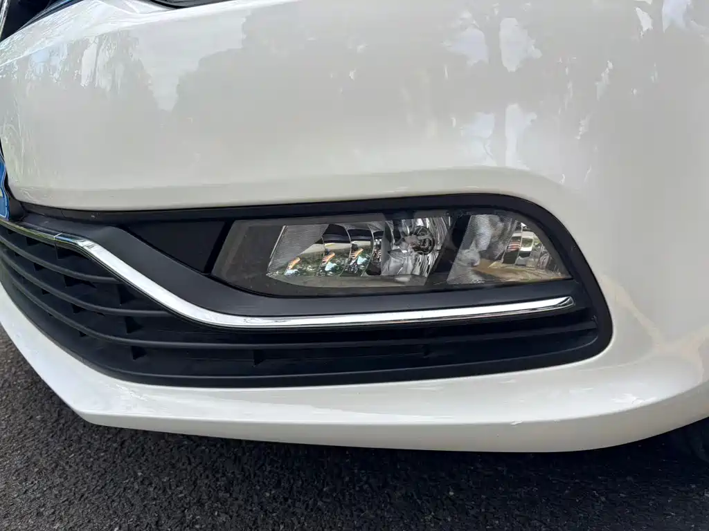 Volkswagen Polo — миниатюра 27