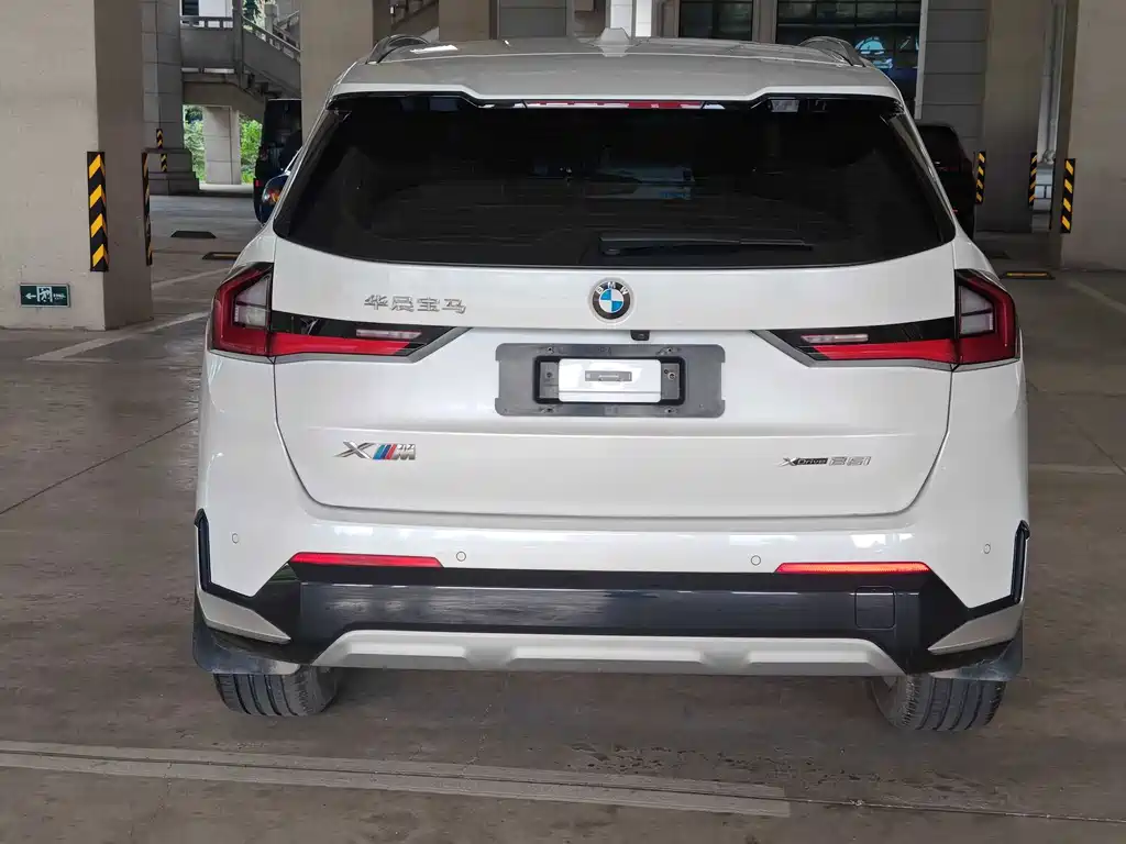 BMW X1 — миниатюра 8