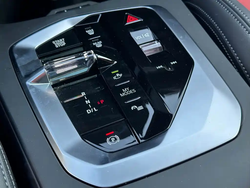 BMW 2 Series — миниатюра 18