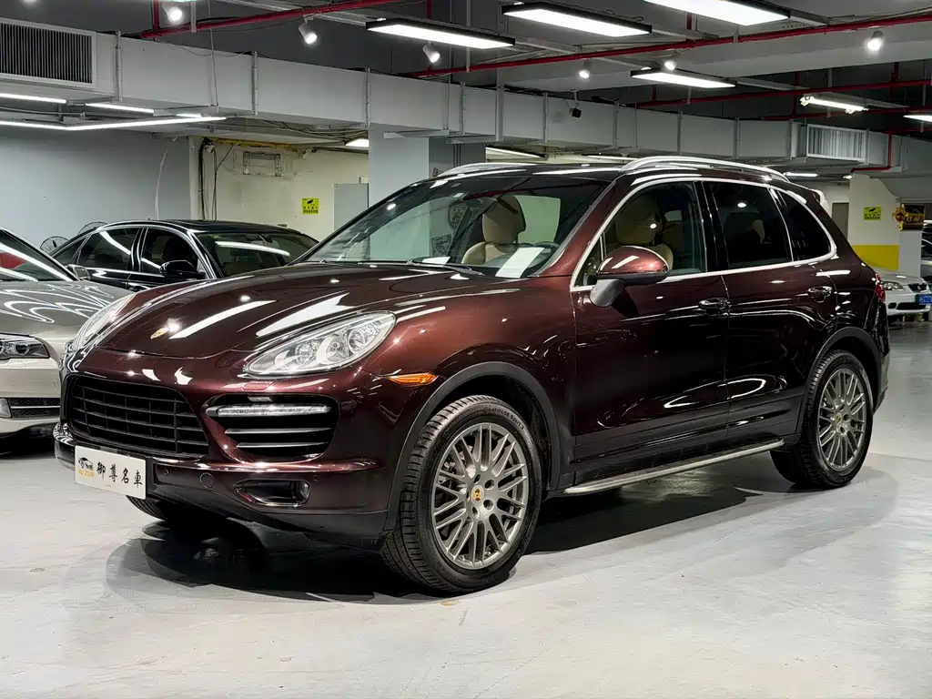 Porsche Cayenne 2014