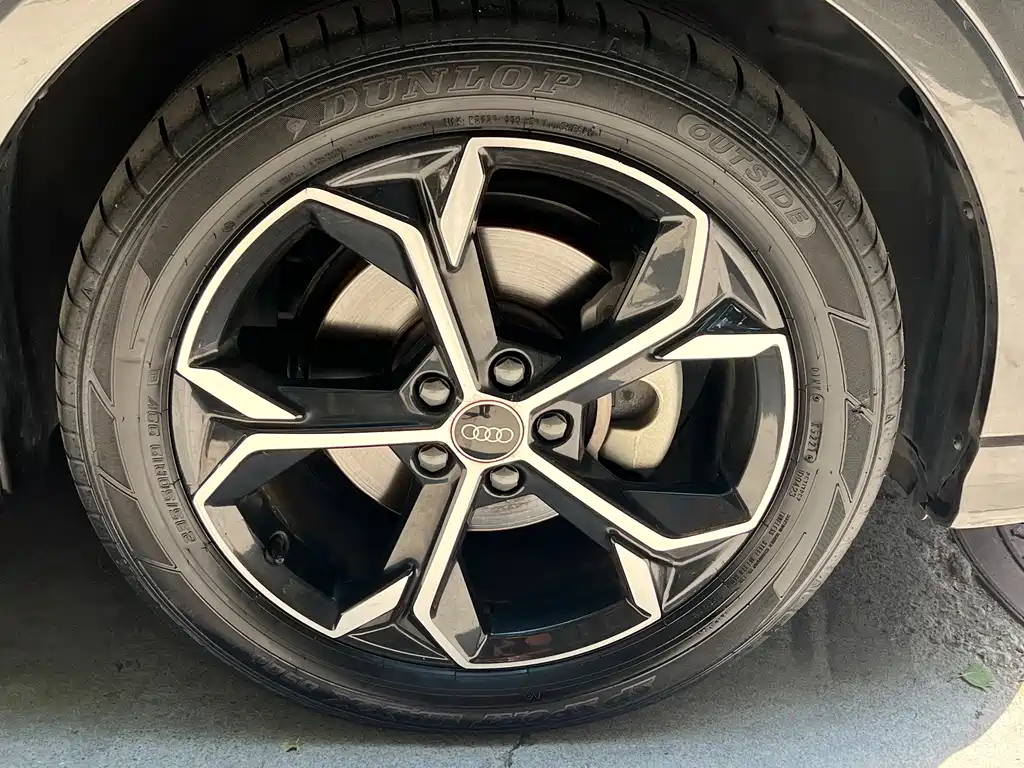 Audi Q3 Sportback — миниатюра 15