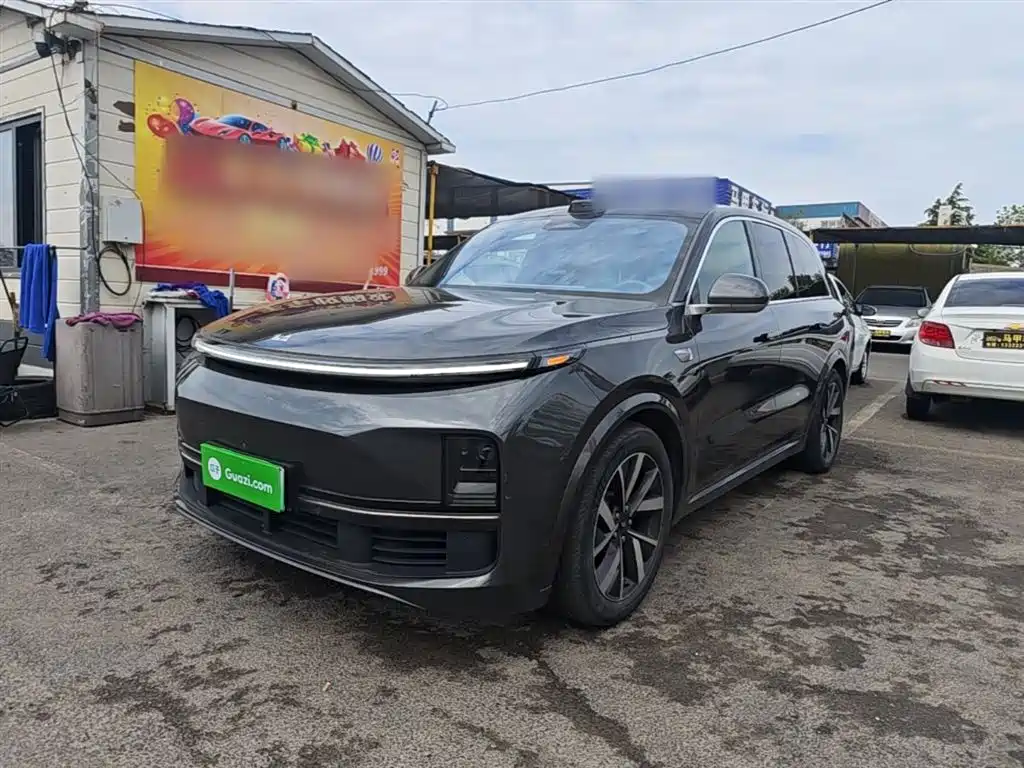 Li Auto Li L8 2023