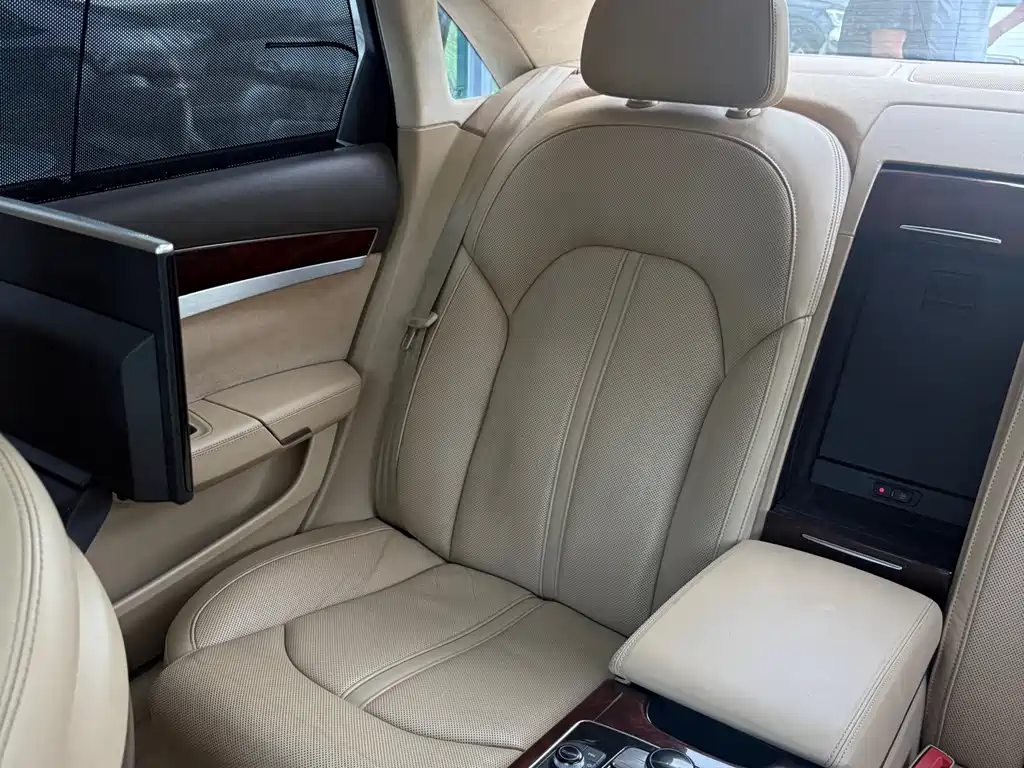 Audi A8 2011 A8L 3.0 TFSI quattro Luxury (245kW
