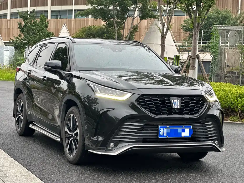 Toyota Crown Kluger 2021 2.5L HEV Luxury