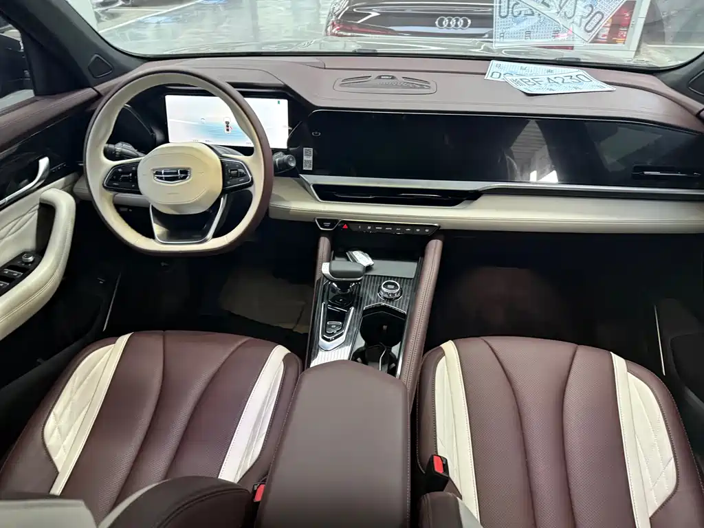 Geely Monjaro L 2025 2.0TD AT