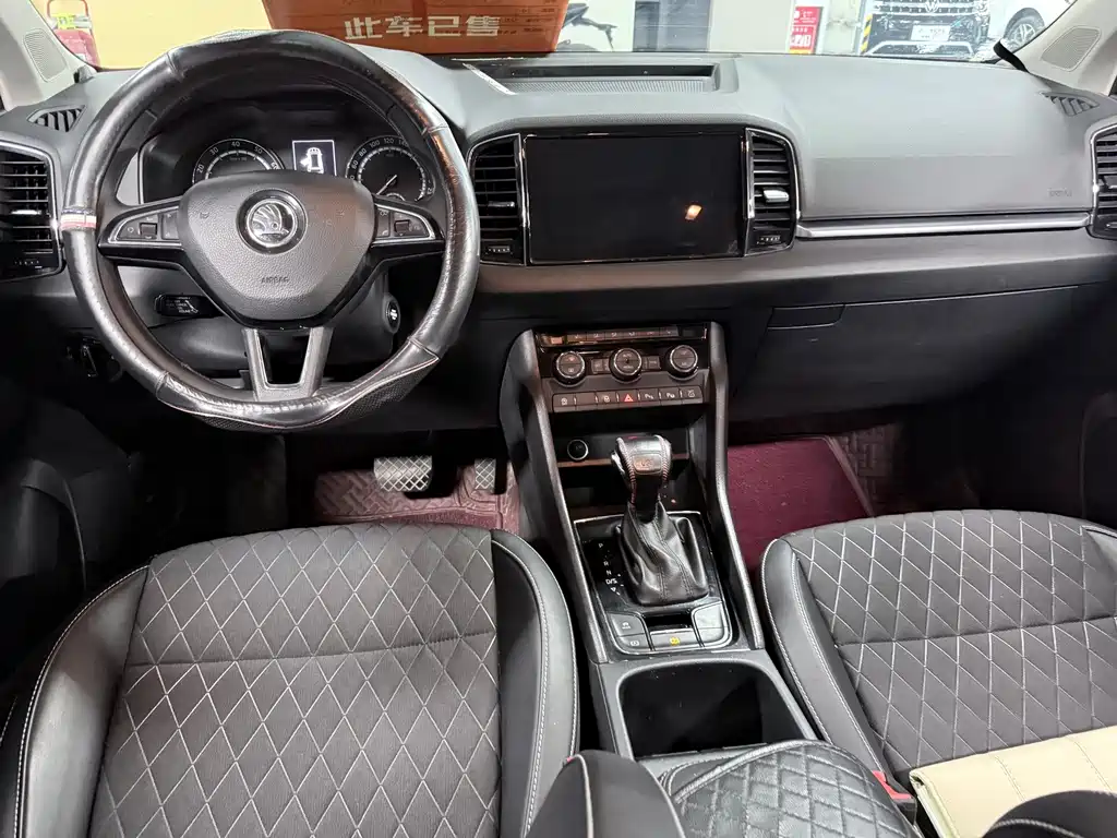 Skoda Karoq — миниатюра 13