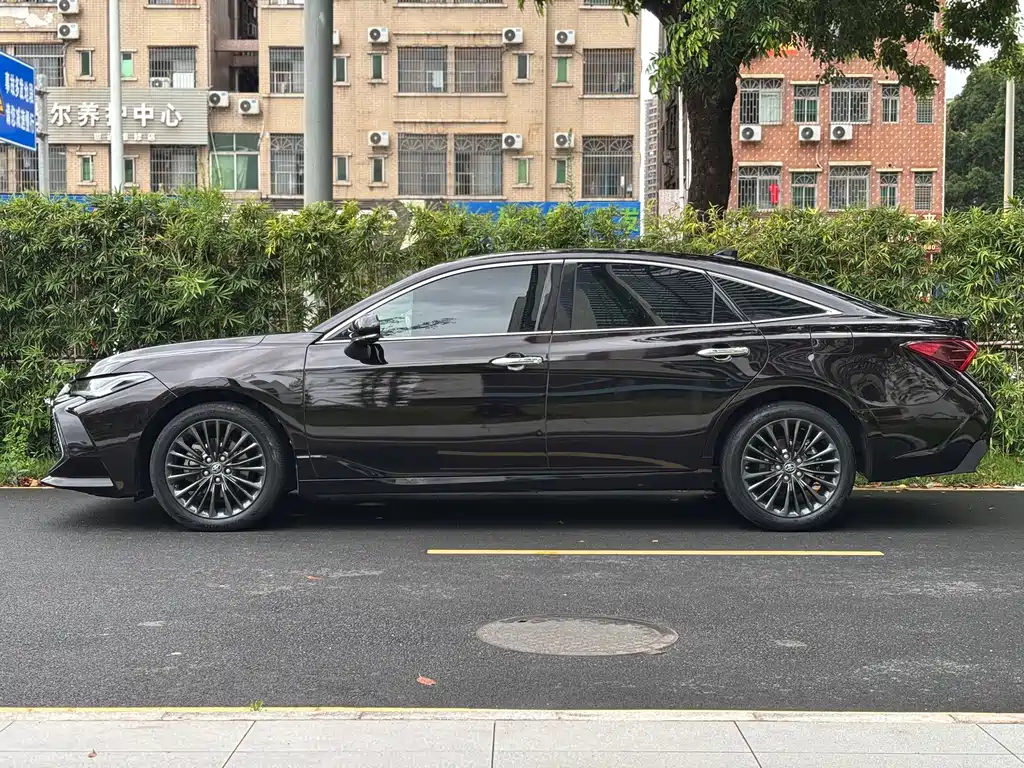 Toyota Avalon — миниатюра 21