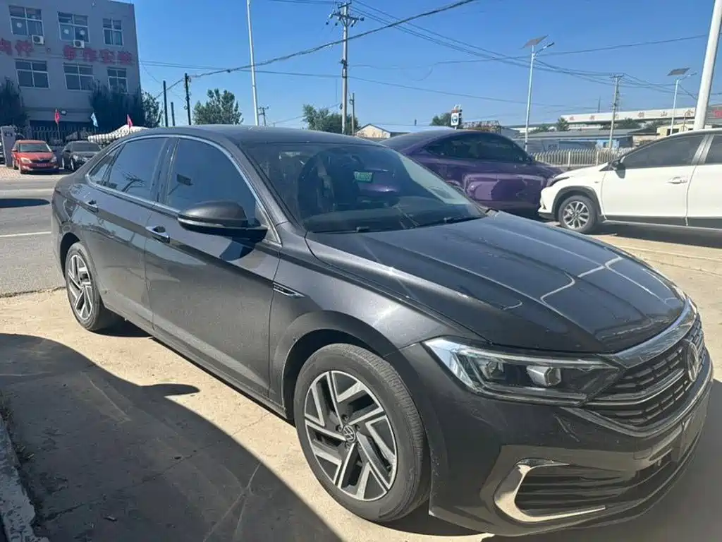 Volkswagen Sagitar — миниатюра 3