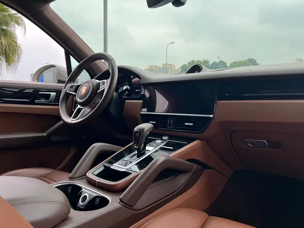 Porsche Cayenne 2021 3.0T