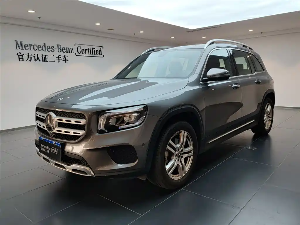 MERCEDES-BENZ GLB