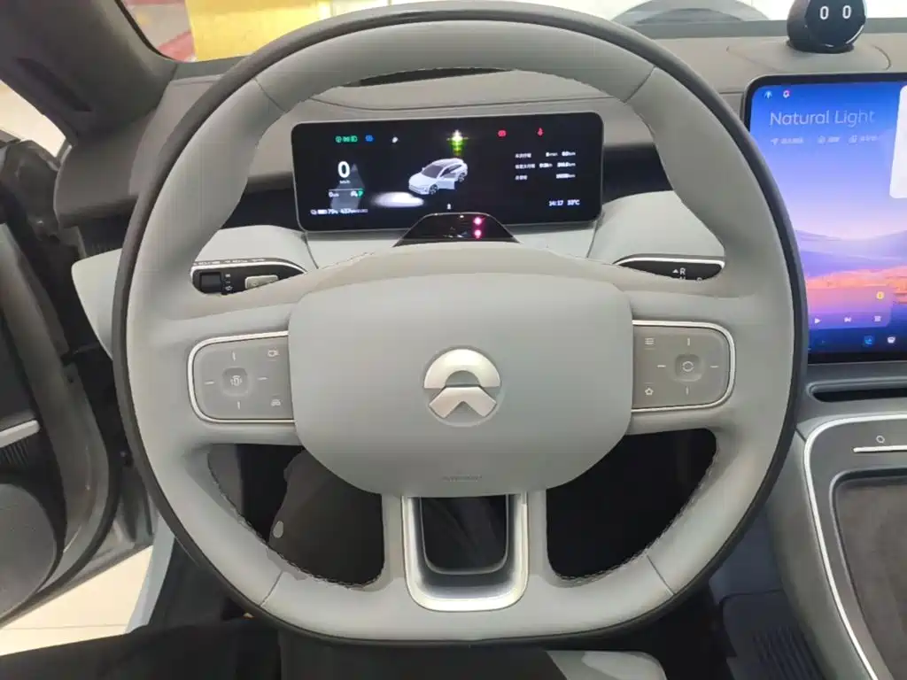 NIO ET5T — миниатюра 11