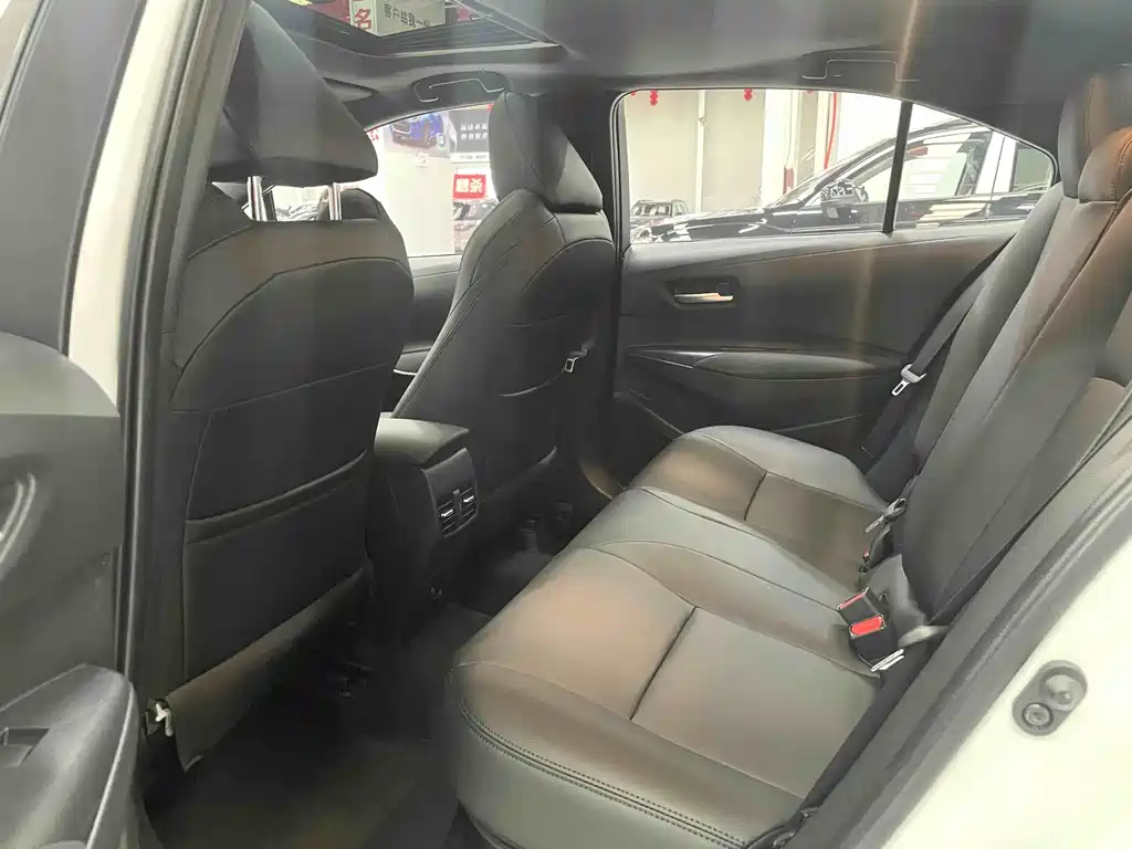 Toyota Corolla Levin 2022 1.8H E-CVT Luxury