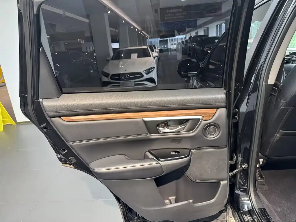 Honda CR-V — миниатюра 3