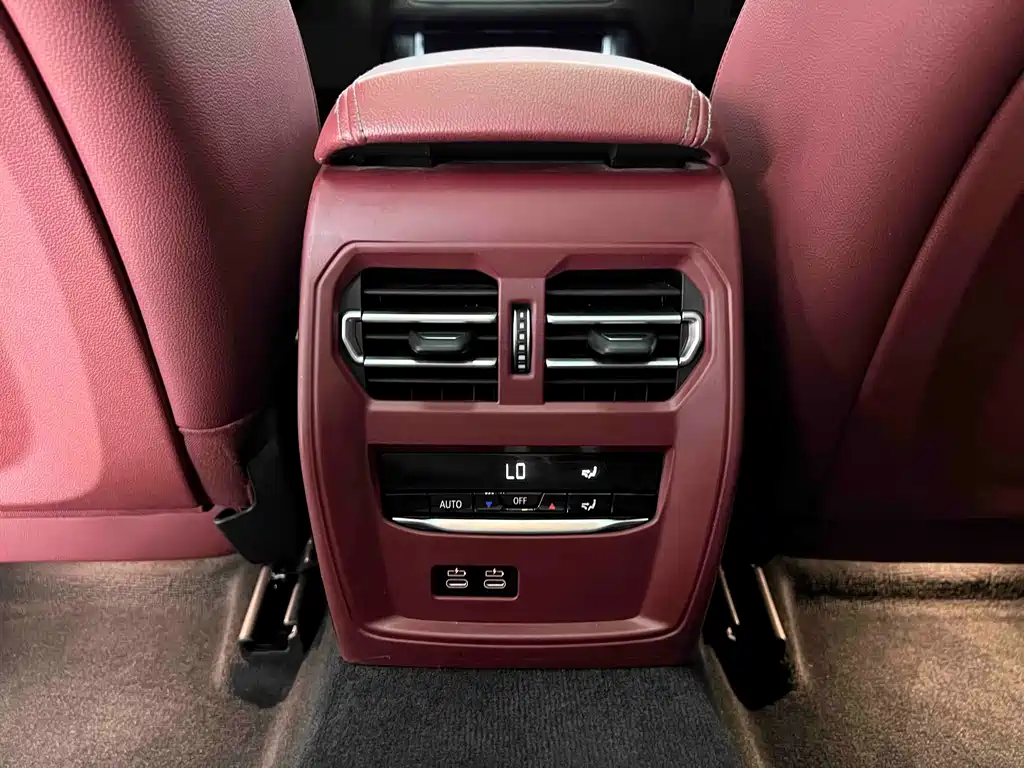 BMW 3 Series — миниатюра 17