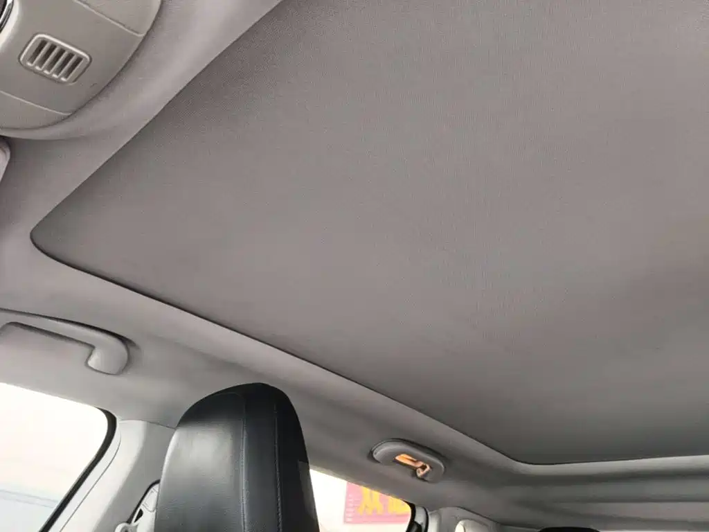 Jeep Compass — миниатюра 18