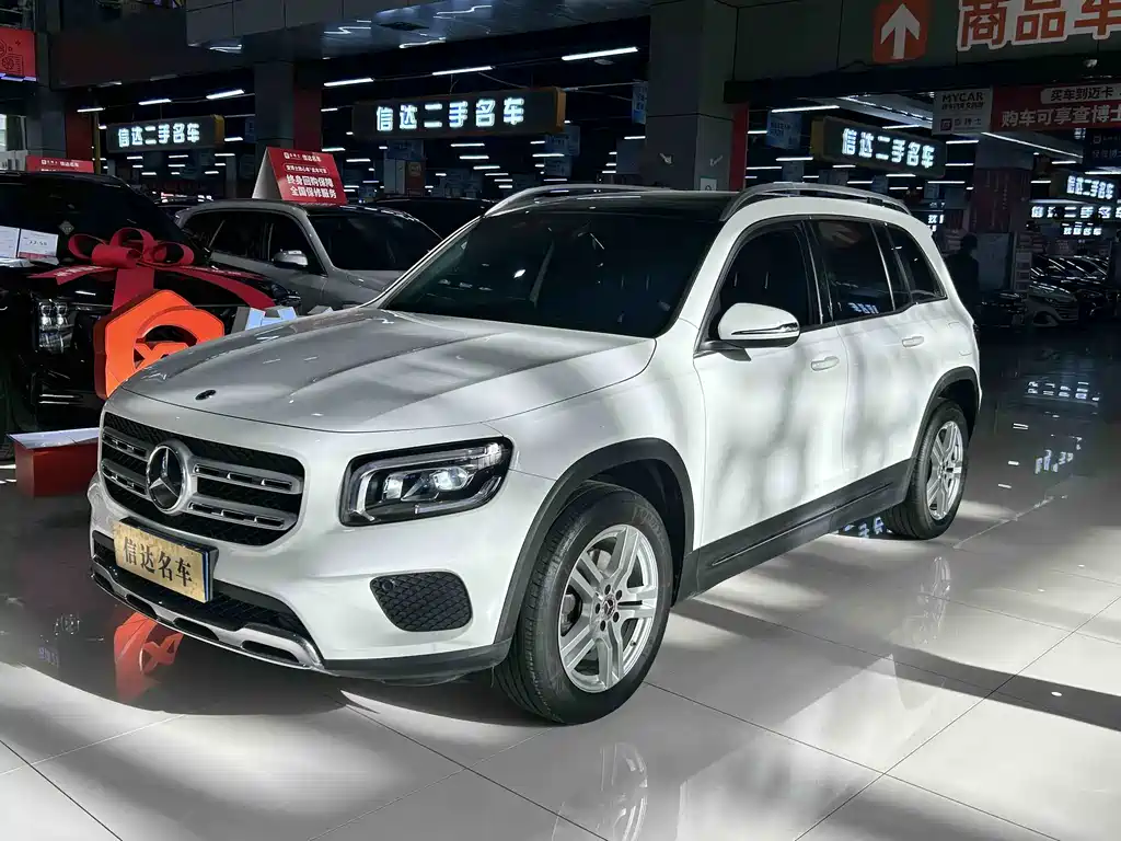 Mercedes-Benz GLB 2023