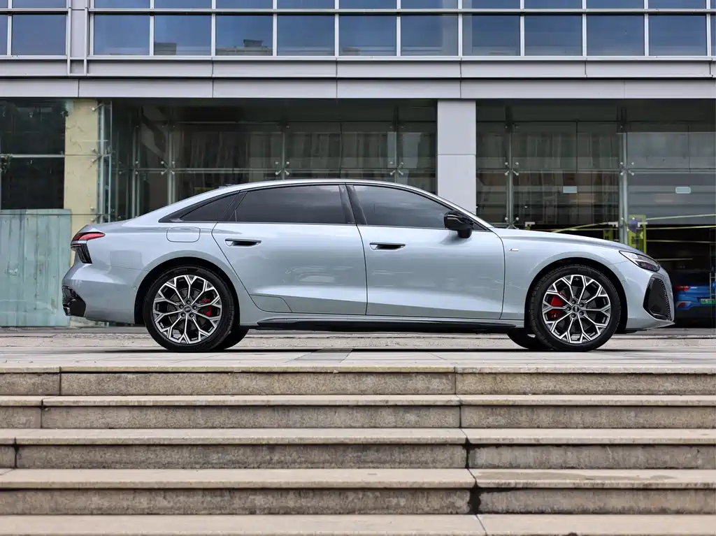 Audi A6L 2026 2.0T quattro Premium