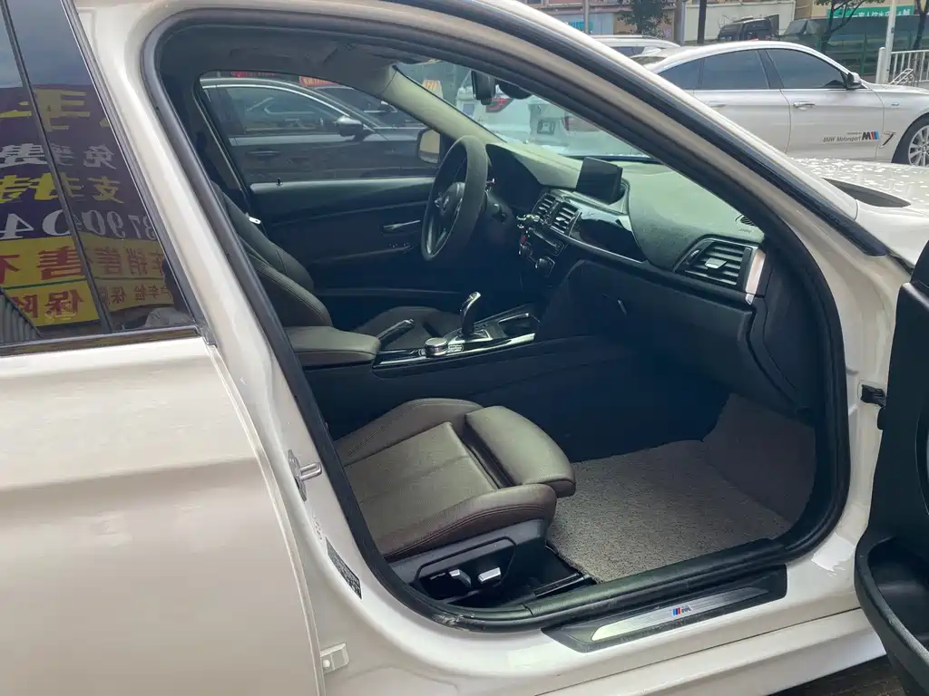 BMW 3 Series — миниатюра 9