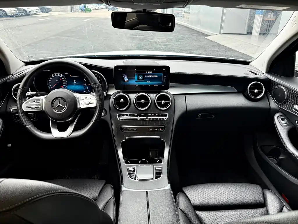 Mercedes-Benz C-Class - фото 8