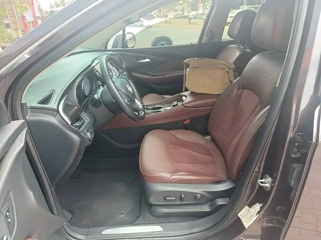 Buick Envision Plus — миниатюра 15